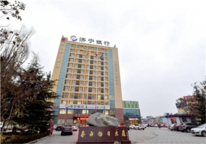 Отель Motel Tai'an Taishan Street Jinghu High-Speed Station  Тайань